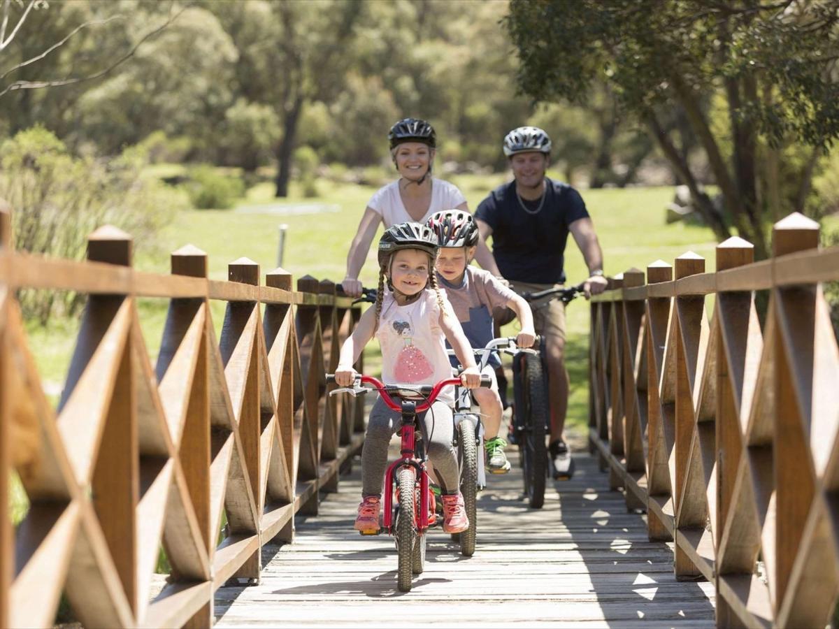 Lake Crackenback Resort & Spa Екстериор снимка